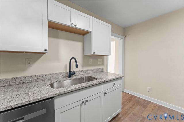 80 Slagle Ave, Petersburg, VA 23803