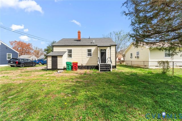 80 Slagle Ave, Petersburg, VA 23803