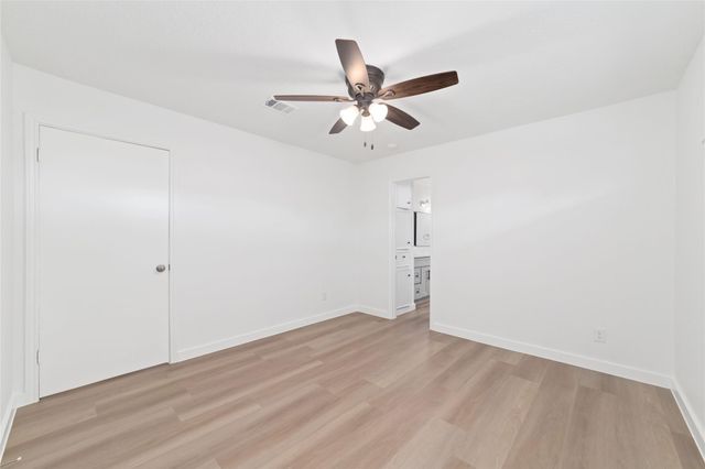 2500 Parkway Avenue, Rosenberg, TX 77471