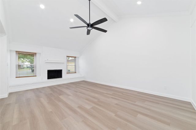 2500 Parkway Avenue, Rosenberg, TX 77471