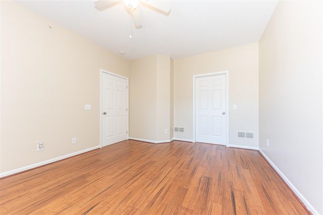 301 Scio Village Court 262, Ann Arbor, MI 48103