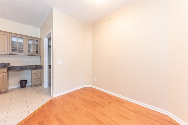 301 Scio Village Court 262, Ann Arbor, MI 48103