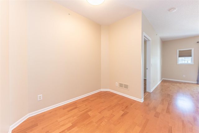 301 Scio Village Court 262, Ann Arbor, MI 48103
