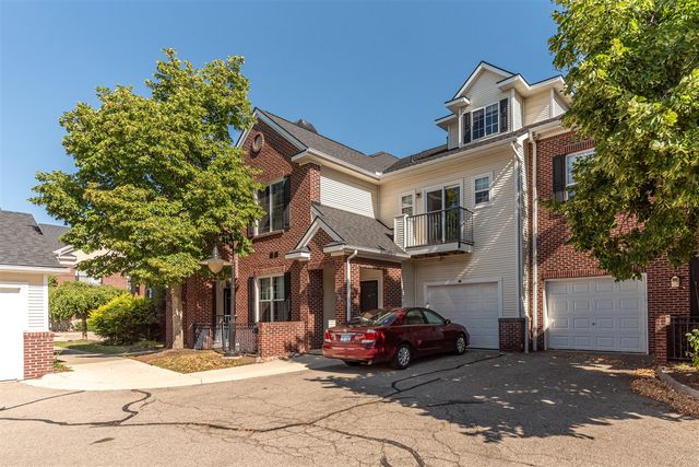 301 Scio Village Court 262, Ann Arbor, MI 48103