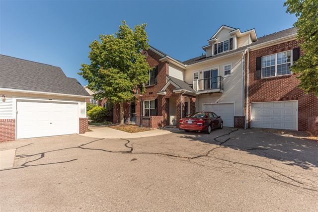 301 Scio Village Court 262, Ann Arbor, MI 48103