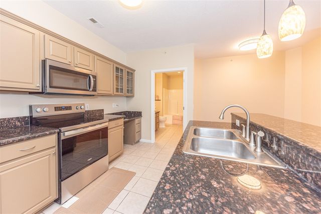 301 Scio Village Court 262, Ann Arbor, MI 48103