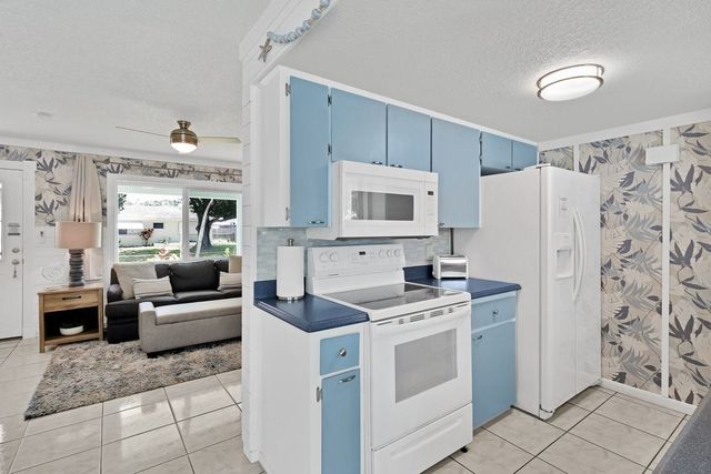 545 21st Avenue, Vero Beach, FL 32962