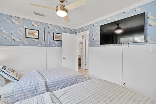 545 21st Avenue, Vero Beach, FL 32962