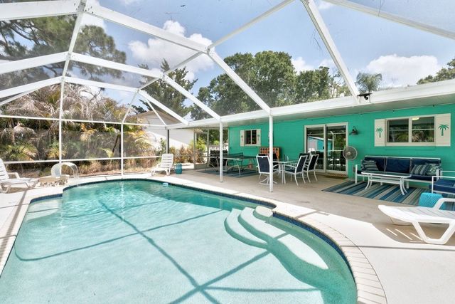 545 21st Avenue, Vero Beach, FL 32962