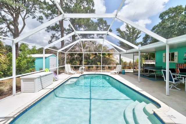545 21st Avenue, Vero Beach, FL 32962