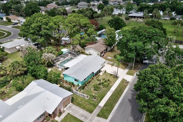 545 21st Avenue, Vero Beach, FL 32962