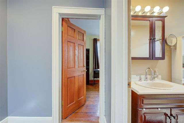 Address unavailable.