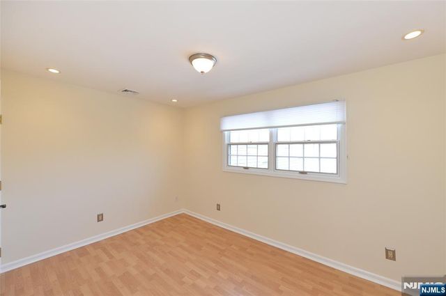 140 Bellair Road Q, Ridgewood, NJ 07450