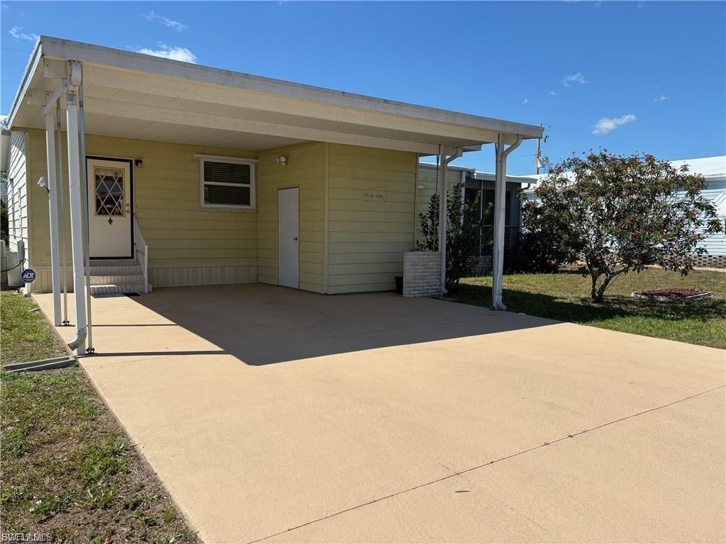 3050 Rain Dance LN, NORTH FORT MYERS, FL 33917 — photo 2