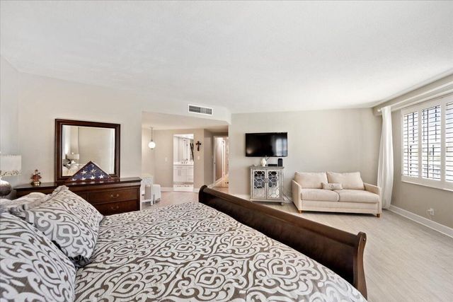 3475 S Ocean Boulevard 1030, Palm Beach, FL 33480