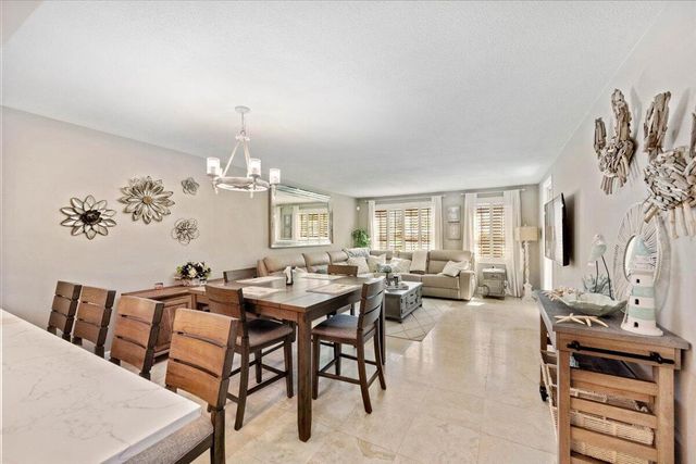 3475 S Ocean Boulevard 1030, Palm Beach, FL 33480