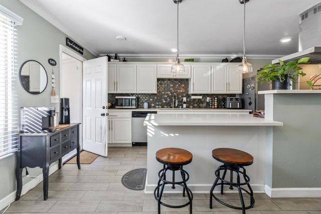 1667 Klamath Drive, Salinas, CA 93906