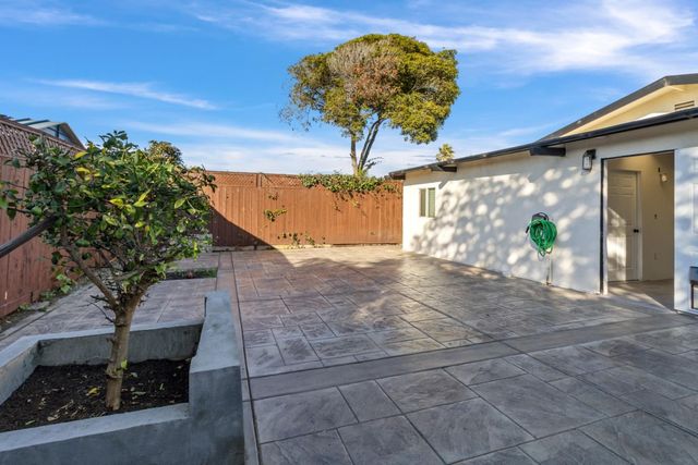 1667 Klamath Drive, Salinas, CA 93906