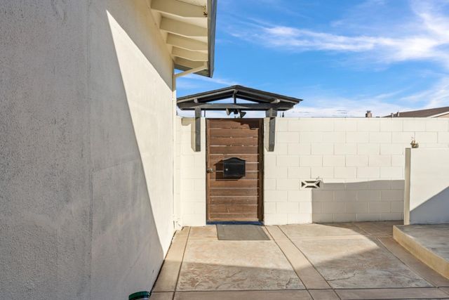 1667 Klamath Drive, Salinas, CA 93906