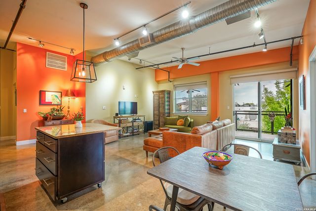 831 S Flores St Ste 3202, San Antonio, TX 78204