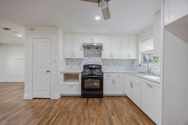 4712 Laverda Drive, Haltom City, TX 76117