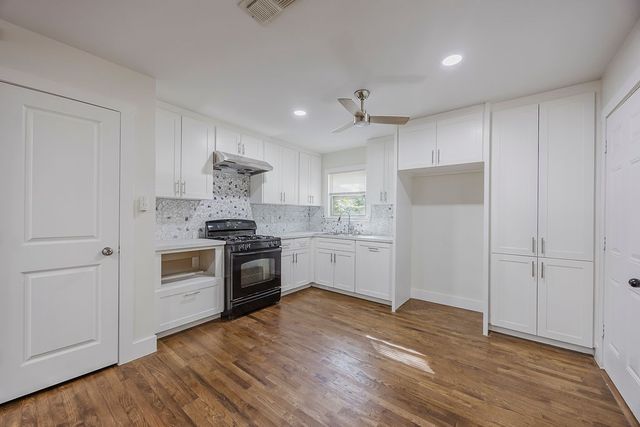 4712 Laverda Drive, Haltom City, TX 76117