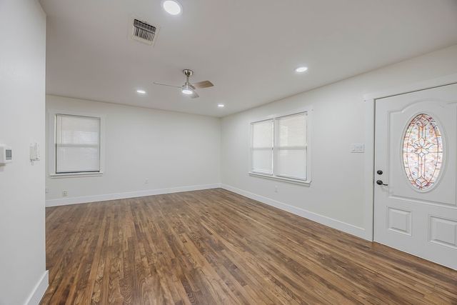 4712 Laverda Drive, Haltom City, TX 76117