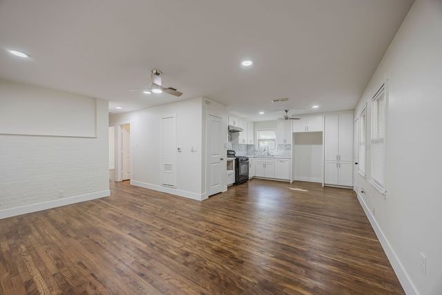 4712 Laverda Drive, Haltom City, TX 76117