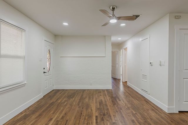 4712 Laverda Drive, Haltom City, TX 76117
