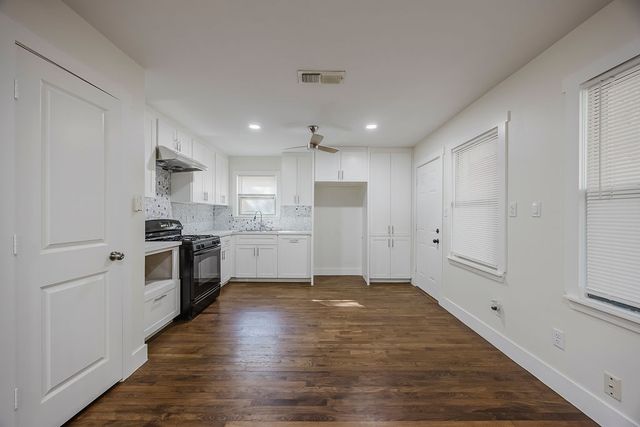 4712 Laverda Drive, Haltom City, TX 76117