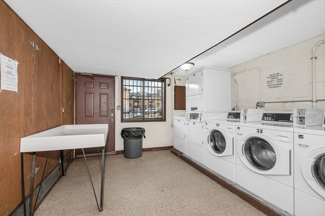 311 Pawtucket Blvd 9, Lowell, MA 01854