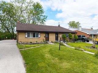 9476 Terrace Place, Des Plaines, IL 60016