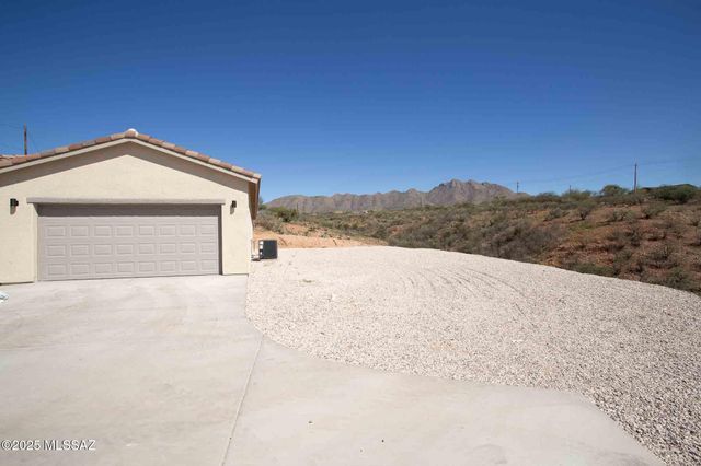 1633 Circulo Puerto, Rio Rico, AZ 85648