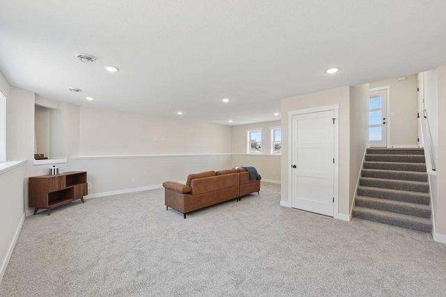 739 Magoo Road, Hudson, WI 54016