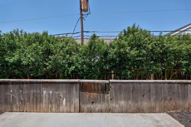 9445 Singing Quail DR, Austin, TX 78758
