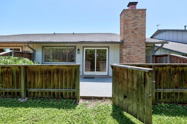 9445 Singing Quail DR, Austin, TX 78758