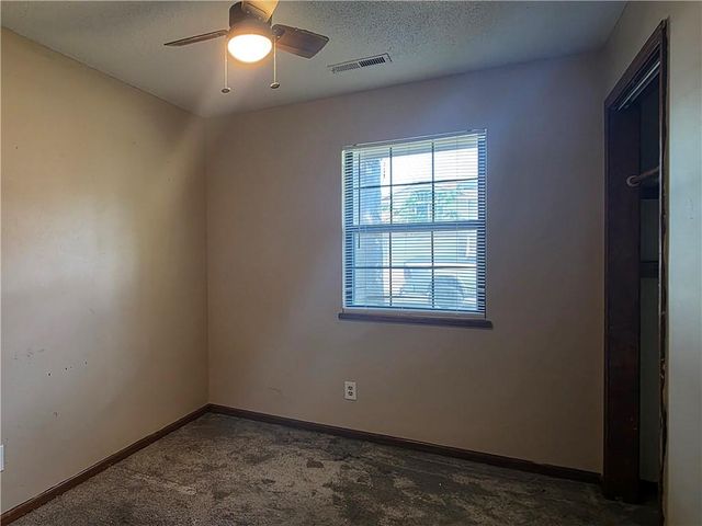 326 E Dryden Street, Odessa, MO 64076