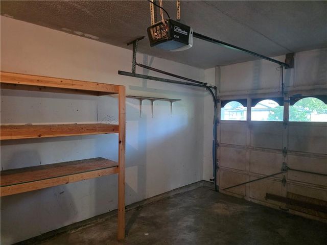 326 E Dryden Street, Odessa, MO 64076