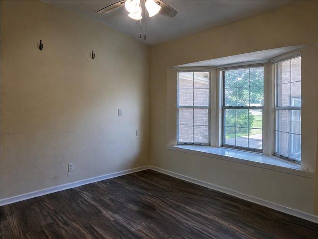 326 E Dryden Street, Odessa, MO 64076