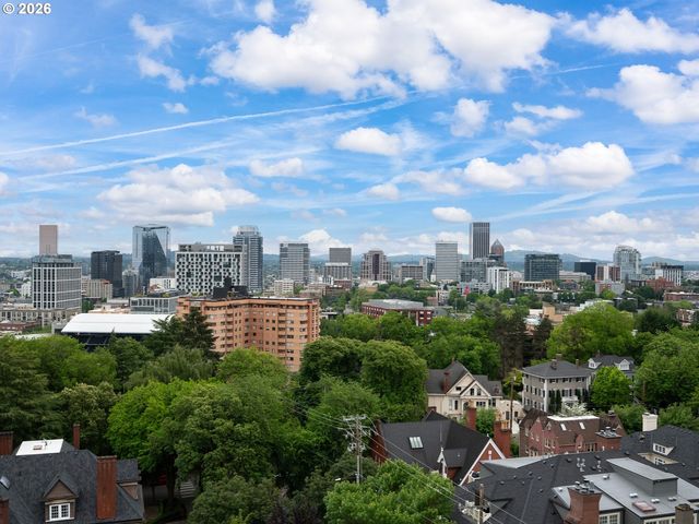 2211 Sw PARK Pl 102, Portland, OR 97205
