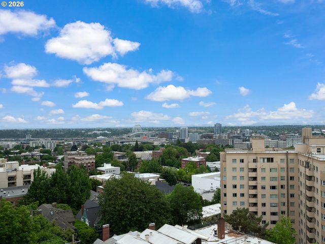 2211 Sw PARK Pl 102, Portland, OR 97205