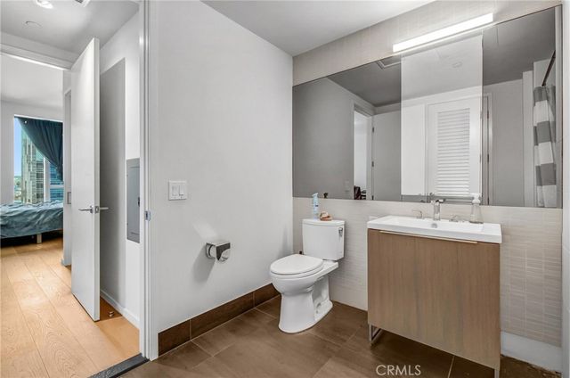 889 Francisco Street 1710, Los Angeles, CA 90017