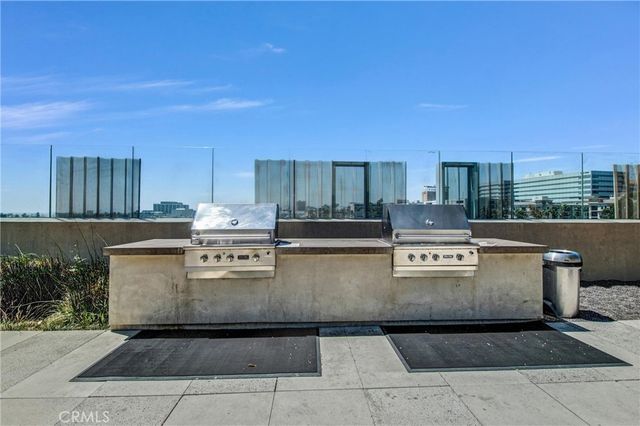 889 Francisco Street 1710, Los Angeles, CA 90017