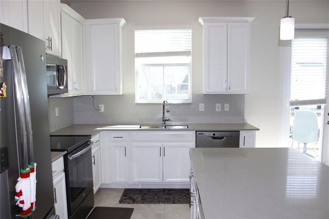 2909 THEME STREET, Kissimmee, FL 34746