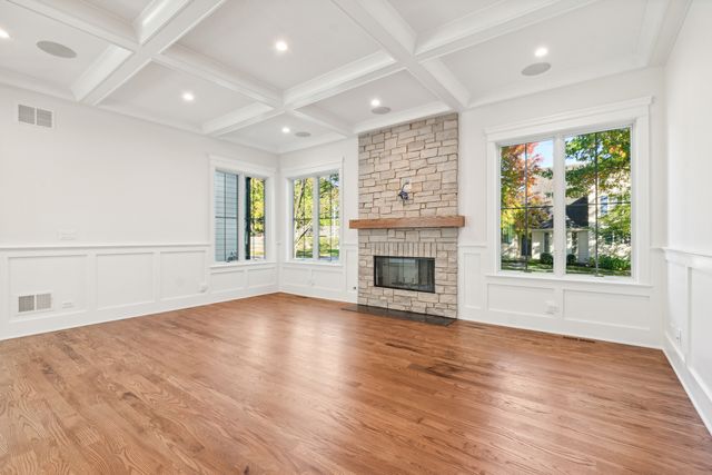 1540 Carol Court, Northbrook, IL 60062