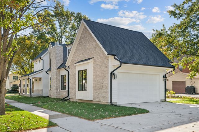 1540 Carol Court, Northbrook, IL 60062