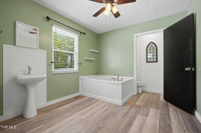 228 Catawba Street, Church Hill, TN 37642