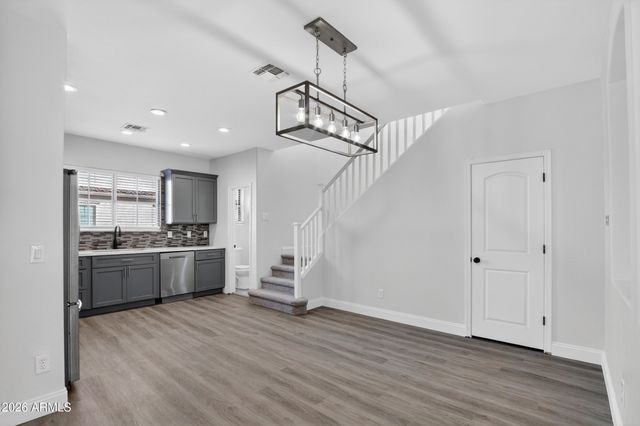 7760 W BONITOS Drive, Phoenix, AZ 85035