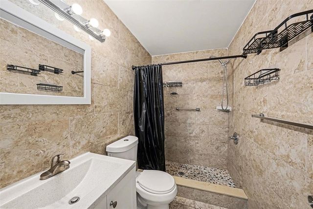 816 W MINNEHAHA STREET B, Tampa, FL 33604