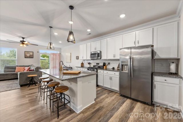 5923 Hampstead Pond Lane, Matthews, NC 28105